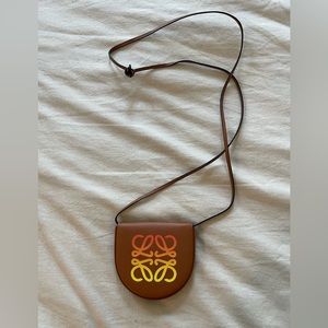 LOEWE Small Heel Pouch in Soft Calfskin